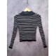 Cardigan Salur Kecil